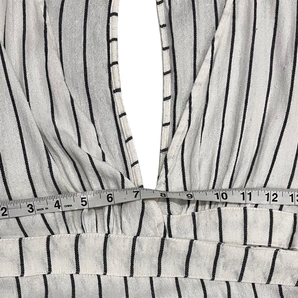 Billabong Robe Life White and Black Plunge Neck Striped Dress small - Picture 6 of 16